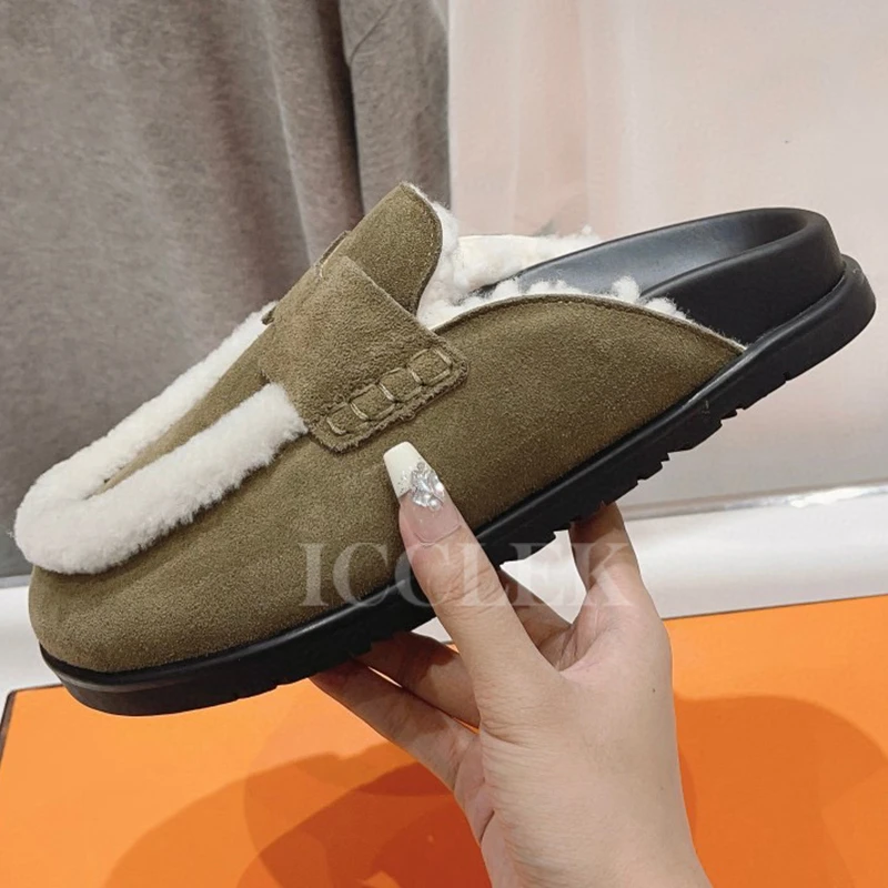Free Shipping Women Slippers Winter New Comfortable Texture Non-slip Platform Slippers Baotou Design Wool Warm Female Shoes
Free Shipping Women Slippers Winter New Comfortable Texture Non-slip Platform Slippers Baotou Design Wool Warm Female Shoes