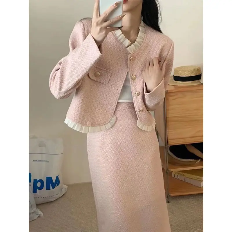 Korean Fashion Tweed Two Piece Set Women Elegant Single Breasted Long Sleeve Jacket + Midi Skirt Suits Femme 2 Pieces Outfits
Korean Fashion Tweed Two Piece Set Women Elegant Single Breasted Long Sleeve Jacket + Midi Skirt Suits Femme 2 Pieces Outfits