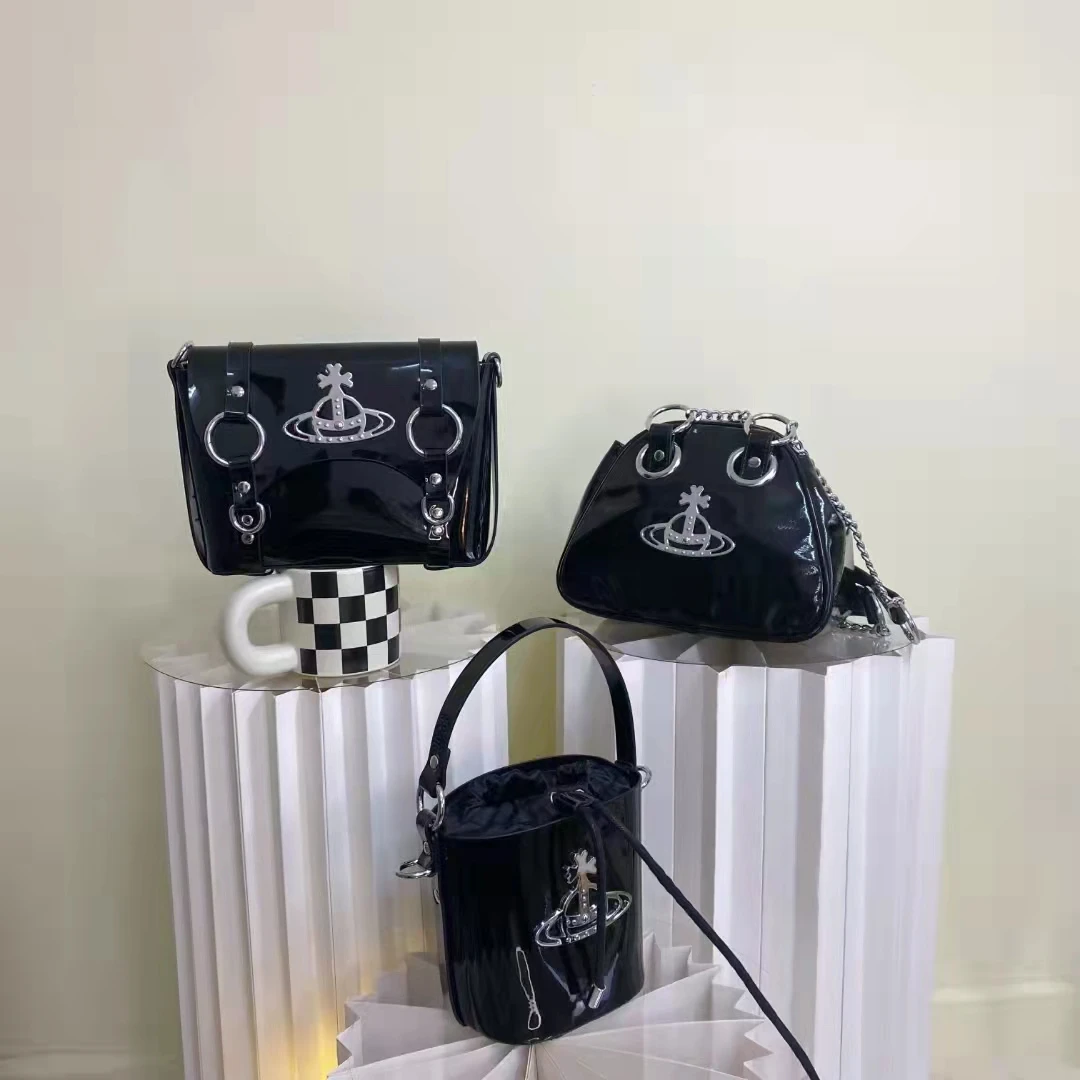 FIRMRANCH Dark Punk Style Retro Bright Patent Leather Drawstring Small Bucket Women's Handbag Shoulder Diagonal Mobile Phone Bag
FIRMRANCH Dark Punk Style Retro Bright Patent Leather Drawstring Small Bucket Women's Handbag Shoulder Diagonal Mobile Phone Bag