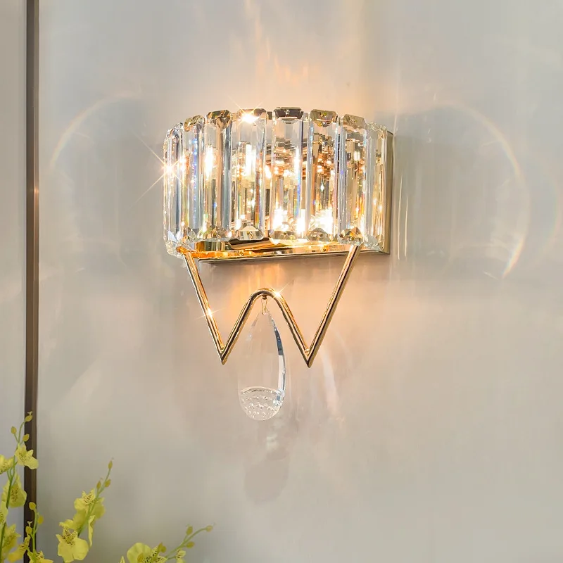 Post-Modern Light Luxury Wall Lamp Bedroom Bedside Living Room Aisle Stairs Hallway Background Wall Designer Decoration Crystal
Post-Modern Light Luxury Wall Lamp Bedroom Bedside Living Room Aisle Stairs Hallway Background Wall Designer Decoration Crystal