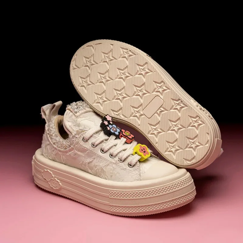 2023 Spring Designer Women's Casual Shoes Fashion Sneakers Canvas Shoes Board Shoes Zapatos De Mujer Women Sneakers
2023 Spring Designer Women's Casual Shoes Fashion Sneakers Canvas Shoes Board Shoes Zapatos De Mujer Women Sneakers