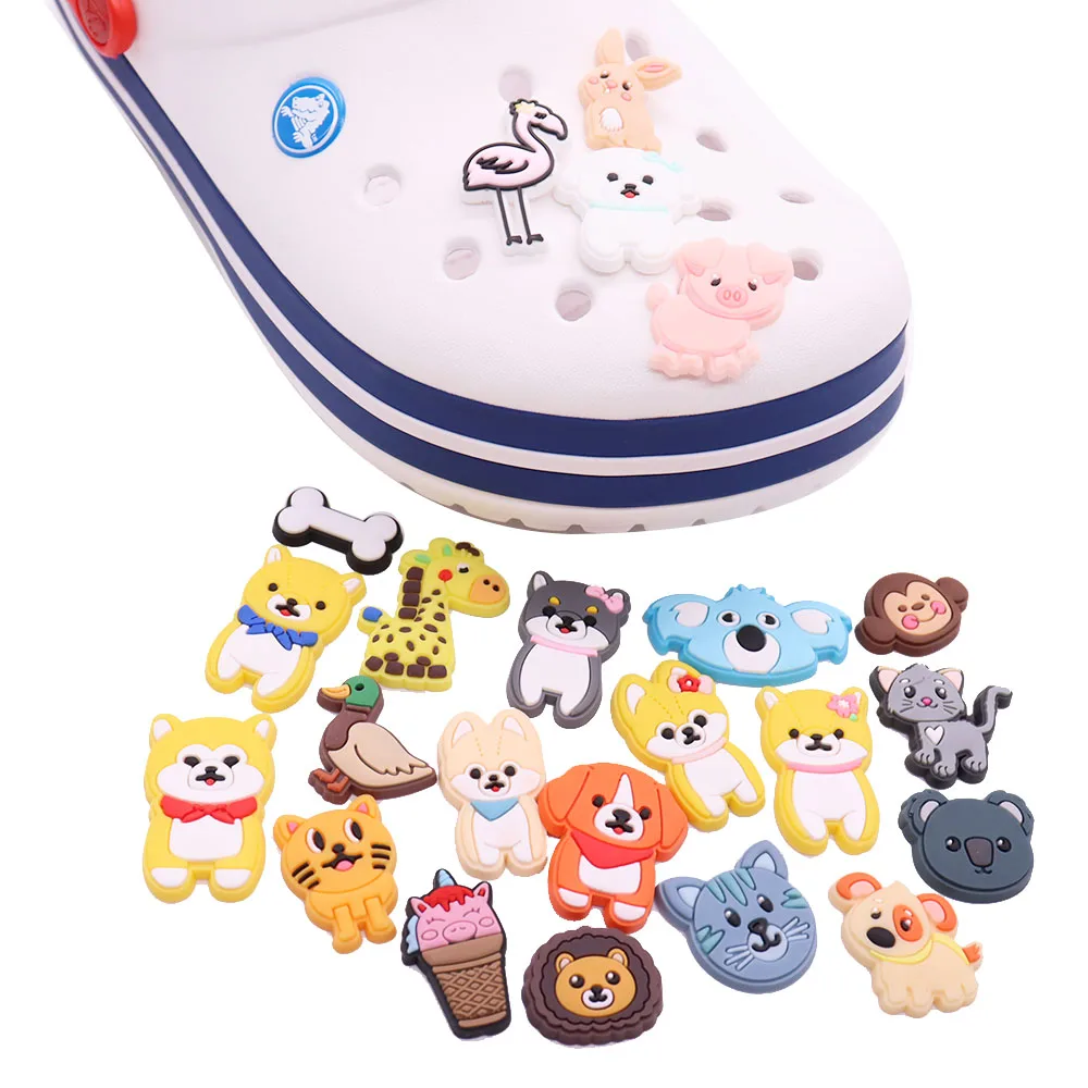 1 шт. подвески для обуви из ПВХ хорошего качества, обезьянка, кошка, собака, утка, жираф, льв, аксессуары, детские украшения для обуви для Croc Jibz,... 
1 шт. подвески для обуви из ПВХ хорошего качества, обезьянка, кошка, собака, утка, жираф, льв, аксессуары, детские украшения для обуви для Croc Jibz,...