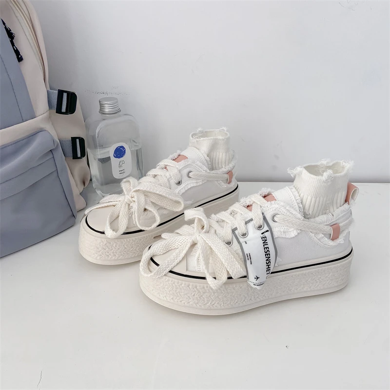 Small Fragrance Canvas Shoes Women Thin Spring 2023 New Ins Tide Korean Version Beggar Shoes Small White Shoes Skateboard Shoes
Small Fragrance Canvas Shoes Women Thin Spring 2023 New Ins Tide Korean Version Beggar Shoes Small White Shoes Skateboard Shoes