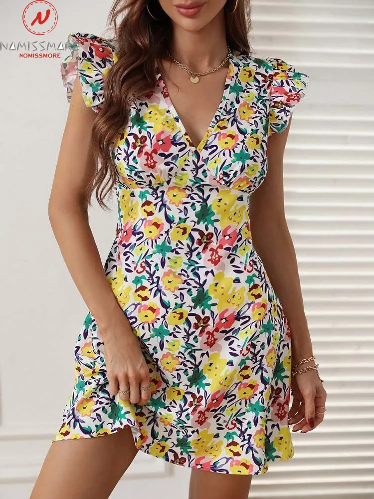 Fashion Women Summer Flower Print A-Line Dress Patchwork Design Ruffles Decor V-Neck Butterfly Sleeve Mid Waist Slim Mini Dress
Fashion Women Summer Flower Print A-Line Dress Patchwork Design Ruffles Decor V-Neck Butterfly Sleeve Mid Waist Slim Mini Dress