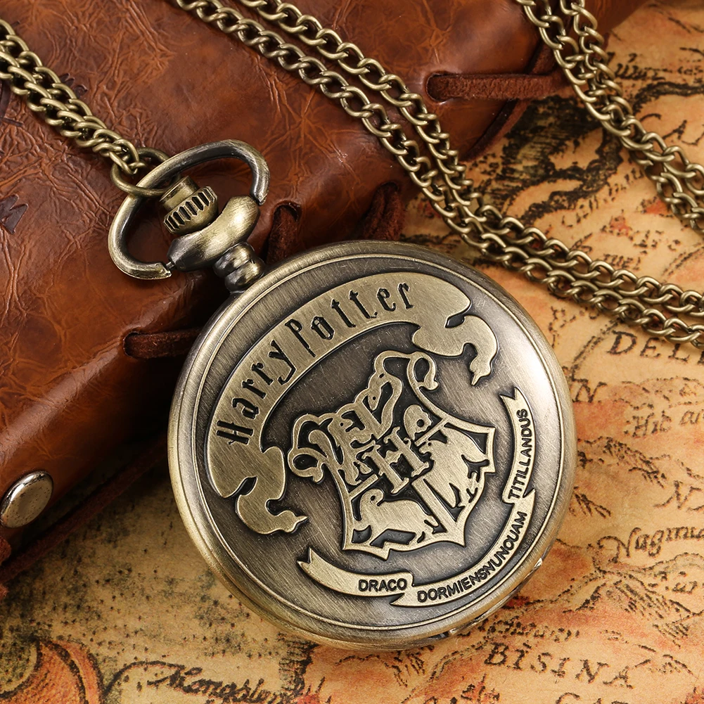 Красные кварцевые карманные часы школа произведения чешуи H, кварцевые рандомные часы, ожерелье, часы, лучший подарок для мужчин и женщин
Красные кварцевые карманные часы школа произведения чешуи H, кварцевые рандомные часы, ожерелье, часы, лучший подарок для мужчин и женщин