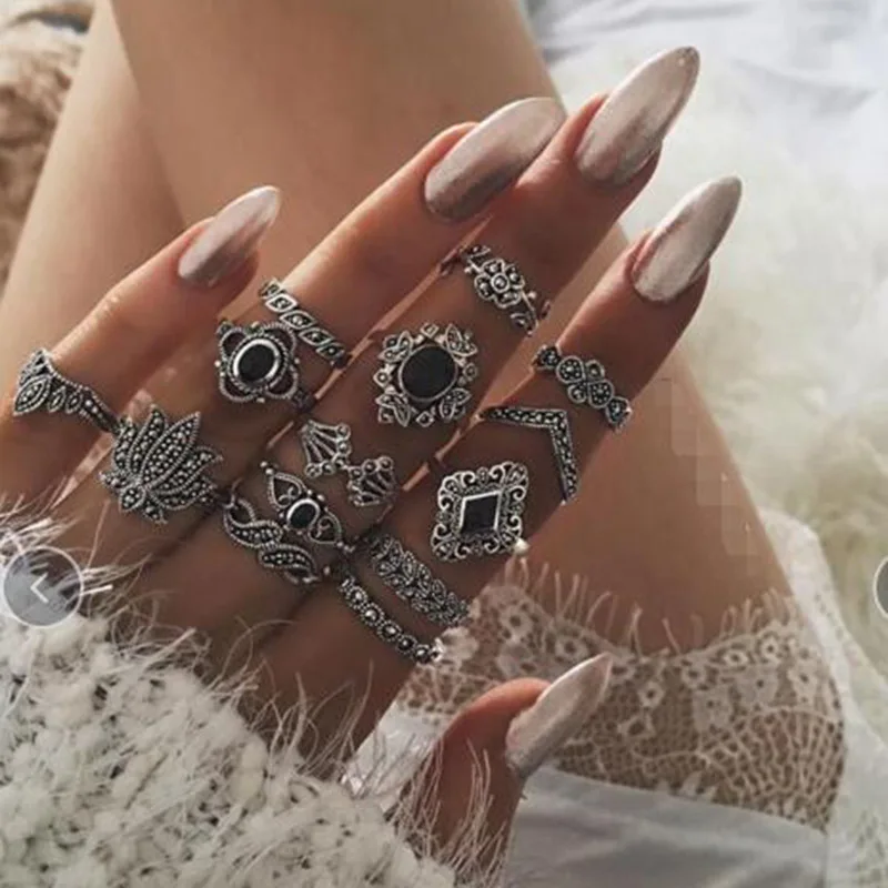 New 2022 Vintage Black Drop Oil Totem Ring Set Geometric Lotus 14-piece Ring Set
New 2022 Vintage Black Drop Oil Totem Ring Set Geometric Lotus 14-piece Ring Set