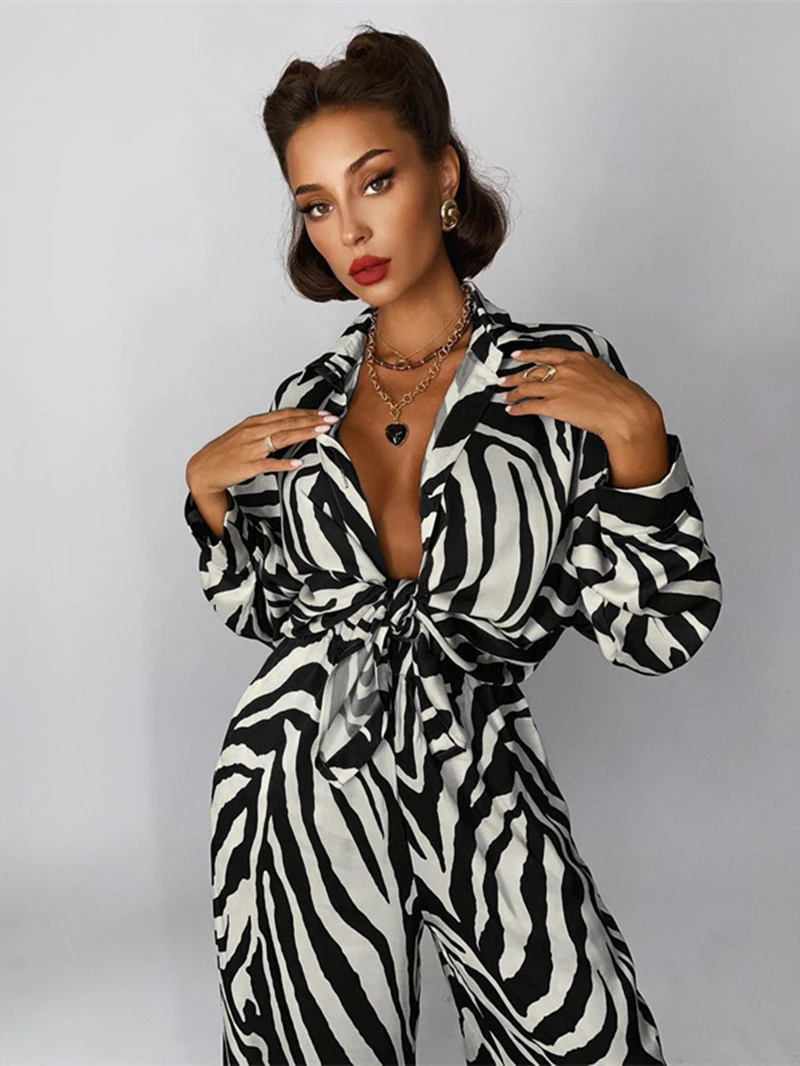 Fashion Stripes Two Piece Pants Sets Women Tracksuit Autumn Loose Clothes Casual Blosues Wide Leg Trousers Suit 2 Picces Outfits
Fashion Stripes Two Piece Pants Sets Women Tracksuit Autumn Loose Clothes Casual Blosues Wide Leg Trousers Suit 2 Picces Outfits