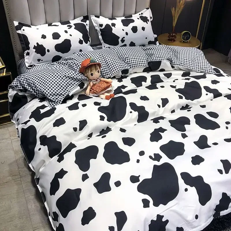Cute Duvet Cover Set No Filling Soft Spring Autumn New Bed Sheet Pillowcases Single Double Size Boys Girls Bedding Kit
Cute Duvet Cover Set No Filling Soft Spring Autumn New Bed Sheet Pillowcases Single Double Size Boys Girls Bedding Kit