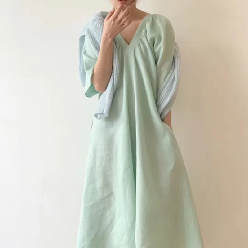 Korean Retro Court Style Pleated Two-sided Wear Design Cotton Linen Loose Big Swinging Half Sleeve Dress 
Korean Retro Court Style Pleated Two-sided Wear Design Cotton Linen Loose Big Swinging Half Sleeve Dress