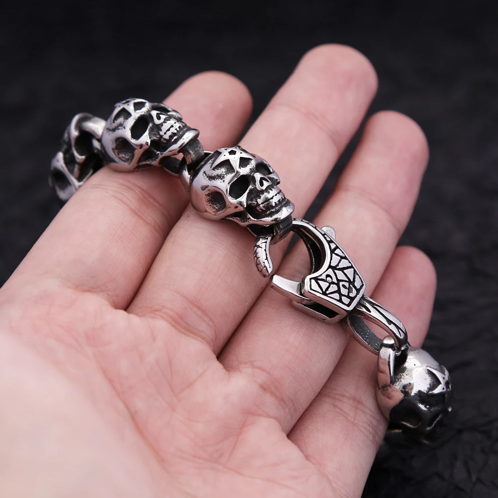Punk Vintage 316L Stainless Steel Skull Bracelets For Men Boys Gothic Hip Hop Skeleton Bracelet Fashion Charm Jewelry Wholesale
Punk Vintage 316L Stainless Steel Skull Bracelets For Men Boys Gothic Hip Hop Skeleton Bracelet Fashion Charm Jewelry Wholesale
