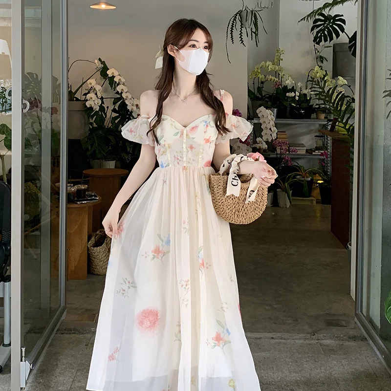 Sweet and Gentle Wind Floral Suspender Dress Women Summer New One-shoulder Puff Sleeve Waist Slimming Super Fairy Skirt
Sweet and Gentle Wind Floral Suspender Dress Women Summer New One-shoulder Puff Sleeve Waist Slimming Super Fairy Skirt