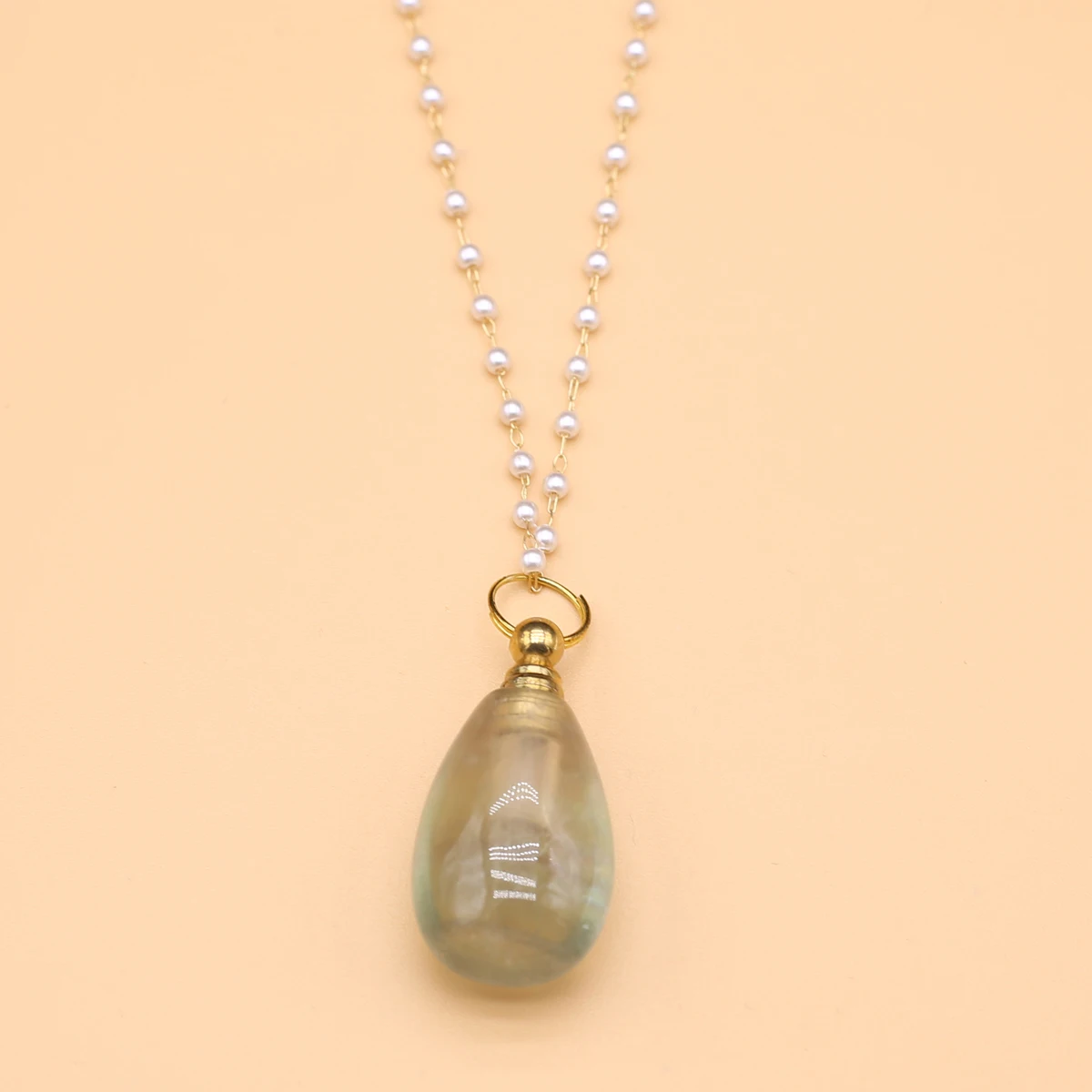 Natural Fluorite Perfume Bottle Pendant Necklace Stones Essential Oil Diffuser Pearls Chain Necklaces for Women Jewelry 16x33mm
Natural Fluorite Perfume Bottle Pendant Necklace Stones Essential Oil Diffuser Pearls Chain Necklaces for Women Jewelry 16x33mm