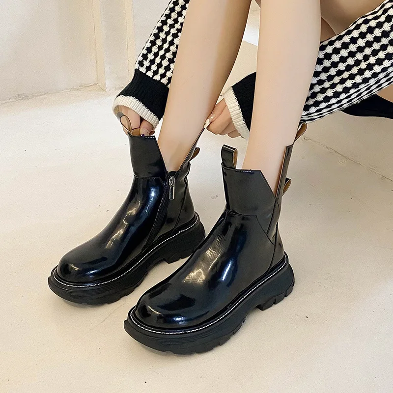 2021 Fashion New Luxury Chelsea Boots Women's Ankle Boots Thick Winter Shoes Thick-soled Ankle Boots Shiny PU Leather Designer
2021 Fashion New Luxury Chelsea Boots Women's Ankle Boots Thick Winter Shoes Thick-soled Ankle Boots Shiny PU Leather Designer