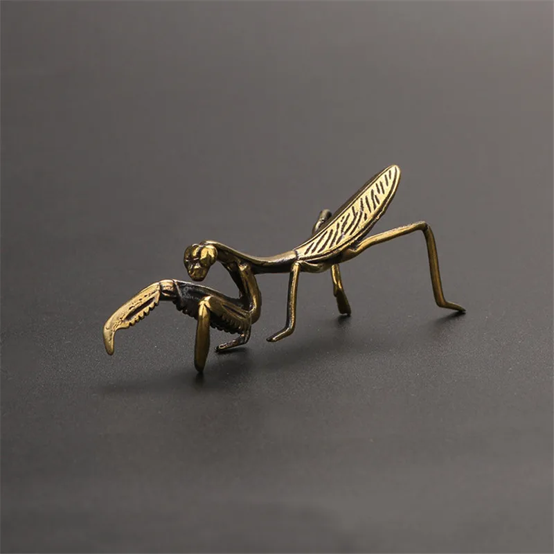 Copper Mantis Mantis Brass Ornament Decoration Craft Miniature for Home Office Desk Art Tea Table Decor Collectible Gift Decor
Copper Mantis Mantis Brass Ornament Decoration Craft Miniature for Home Office Desk Art Tea Table Decor Collectible Gift Decor