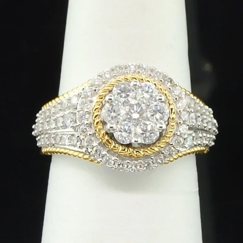 Popular Jewelry Fashion Temperament Full Crystal Zircon Light Luxury Style Ladies Geometric Ring Jewlery for Women Whole Sale
Popular Jewelry Fashion Temperament Full Crystal Zircon Light Luxury Style Ladies Geometric Ring Jewlery for Women Whole Sale