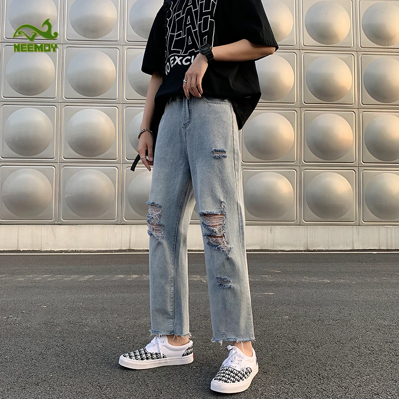 Neemoy High Street Ripped Jeans Male Hip-hop Wide-leg Pants Fashion Summer Straight Streetwear Loose Casual Men's Pants Hot Sale
Neemoy High Street Ripped Jeans Male Hip-hop Wide-leg Pants Fashion Summer Straight Streetwear Loose Casual Men's Pants Hot Sale