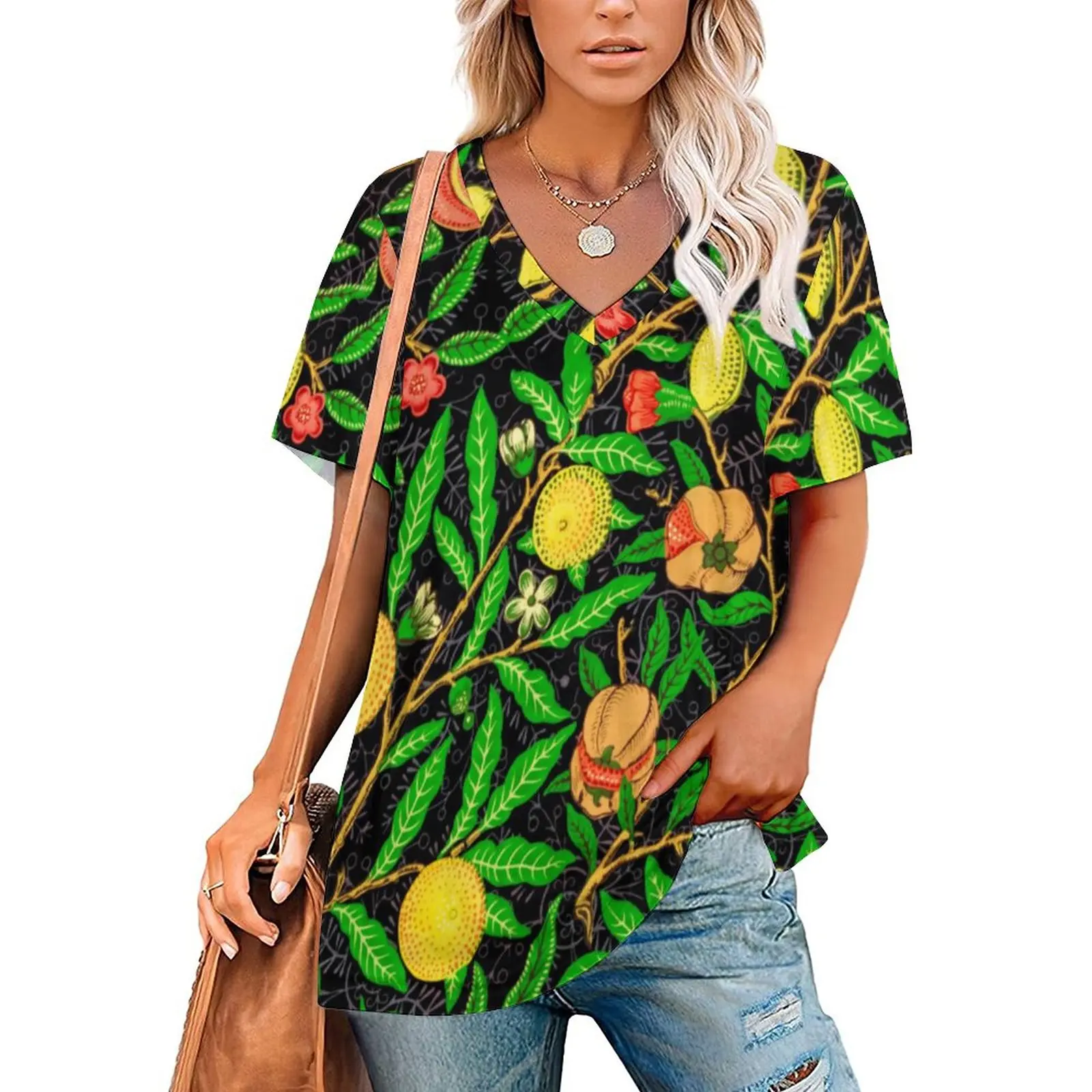 Tropical Fruit T-Shirt Green Leaves Print Harajuku T-Shirts V Neck Short Sleeve Graphic Tops Women Casual Clothes 2XL 3XL 4XL
Tropical Fruit T-Shirt Green Leaves Print Harajuku T-Shirts V Neck Short Sleeve Graphic Tops Women Casual Clothes 2XL 3XL 4XL