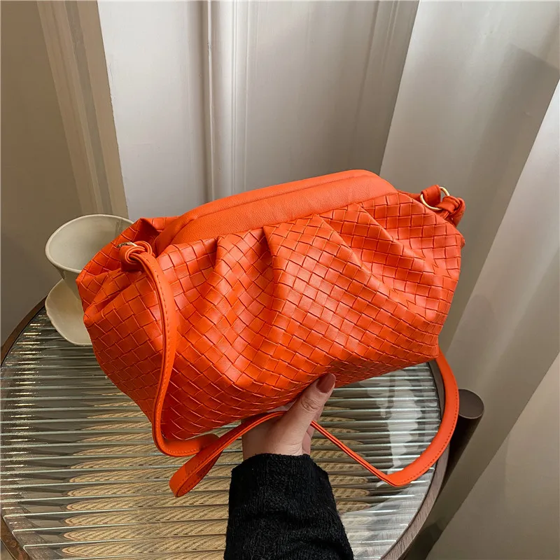 Stock Cloud Dumpling Bag 2022 Spring Fashion Hand Shoulder Diagonal Fold Small Pink Side Bags for Women Bags with Short Handles
Stock Cloud Dumpling Bag 2022 Spring Fashion Hand Shoulder Diagonal Fold Small Pink Side Bags for Women Bags with Short Handles