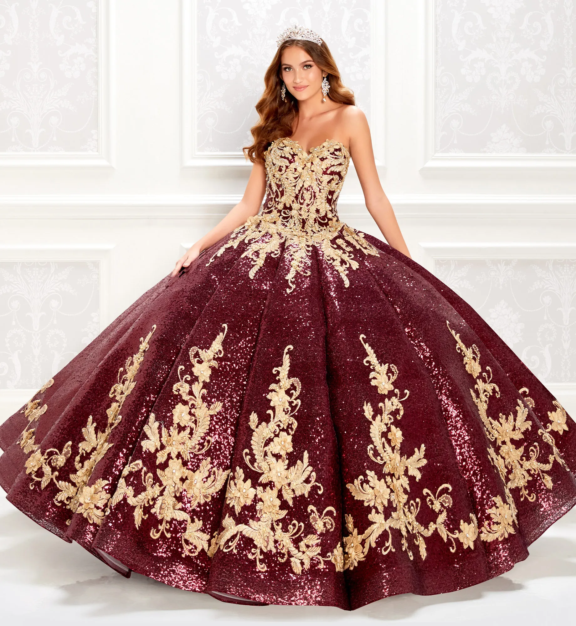 

Burgundy Quinceanera Dresses Ball Gown Sweetheart Sequins Appliques Puffy Mexican Sweet 16 Dresses Charro 15 Anos