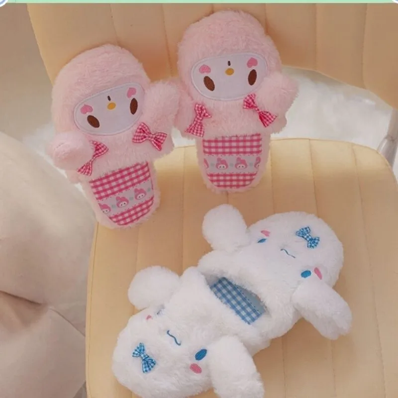 Sanrio Cinnamoroll My melody Kuromi women's new creative cartoon indoor non-slip lightweight wear-resistant warm cotton slippers
Sanrio Cinnamoroll My melody Kuromi women's new creative cartoon indoor non-slip lightweight wear-resistant warm cotton slippers