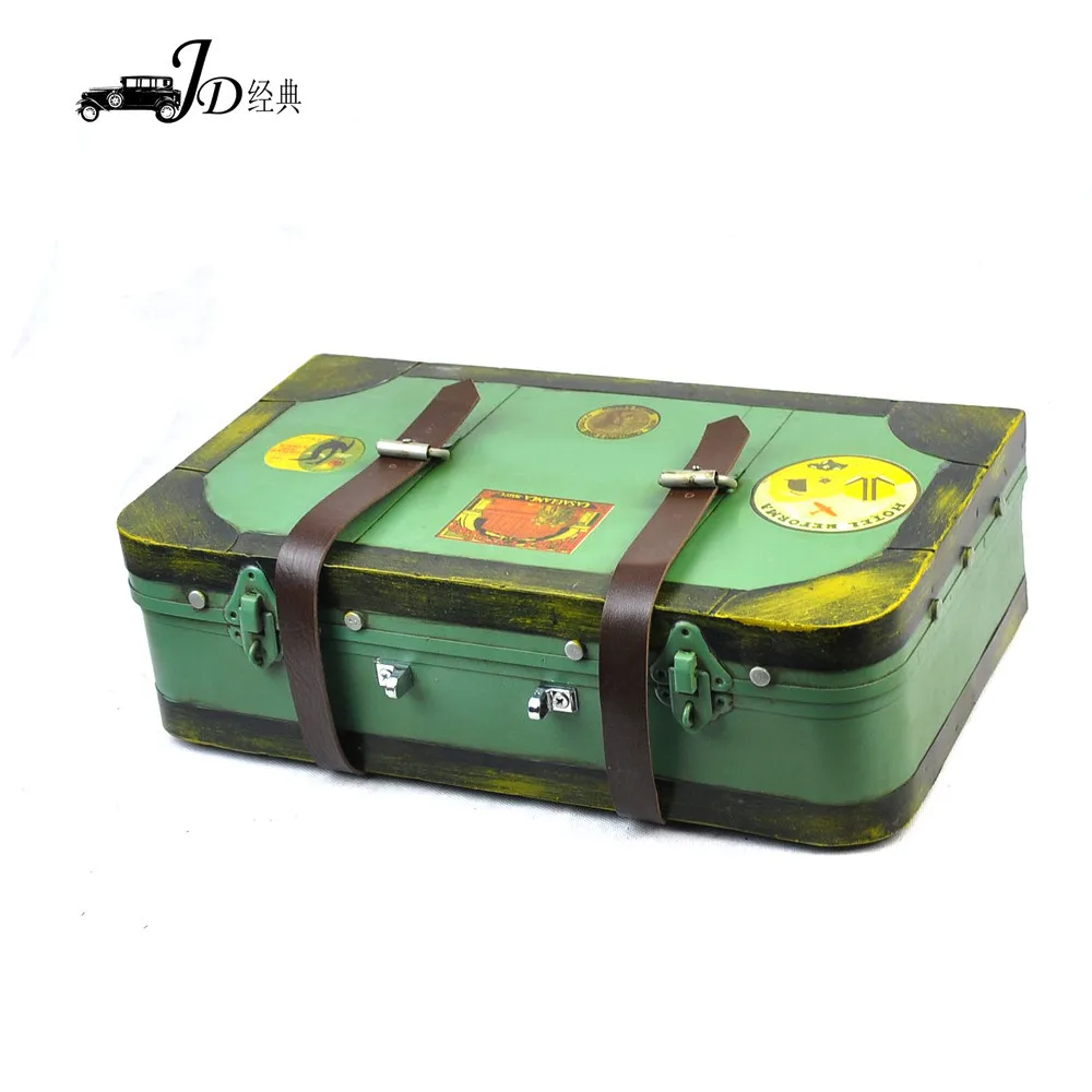 Винтажные железные чемоданы-декоративные ящики для хранения кукольной одежды, Подарочная коробка на Рождество, милая коробка-фото поп 
Винтажные железные чемоданы-декоративные ящики для хранения кукольной одежды, Подарочная коробка на Рождество, милая коробка-фото поп