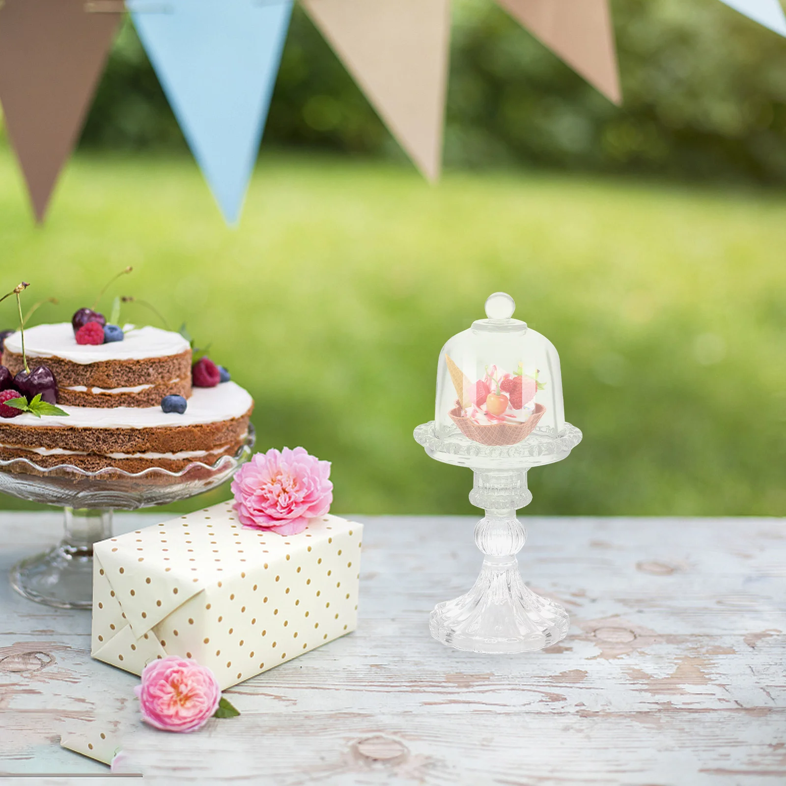 Mini Dessert Plates Cake with Dome Food Stands for Display Party Tray Glass Lid Cupcake
Mini Dessert Plates Cake with Dome Food Stands for Display Party Tray Glass Lid Cupcake