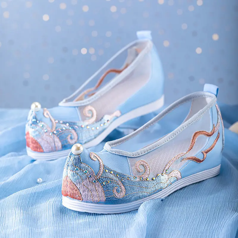 2022 Summer Exquisite Embroidery Mesh Shoes Women's Elegant Chinese Antique Costume Accessories National Flats Casual Sandals
2022 Summer Exquisite Embroidery Mesh Shoes Women's Elegant Chinese Antique Costume Accessories National Flats Casual Sandals