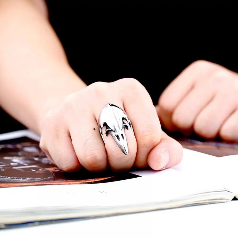 Punk Domineering Eagle Beak Knuckle Ring Fashion Personality Men's Ring Creative Jewelry Anniversary Gift for Men
Punk Domineering Eagle Beak Knuckle Ring Fashion Personality Men's Ring Creative Jewelry Anniversary Gift for Men