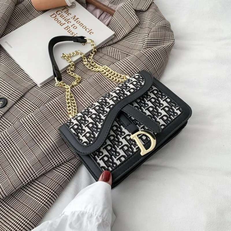 

Роскошная дизайнерская Брендовая женская сумка на цепочке, кожаная сумка через плечо с надписью для женщин, сумка-мессенджер, Женский Повседневный клатч