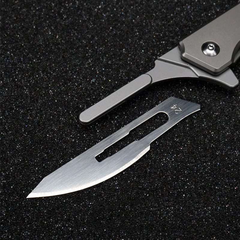 EDC Tools Titanium Alloy Mini Pocket Folding Knife Emergency Utility Knife Medical Scalpel Free Send Blade Life Home Good Gift
EDC Tools Titanium Alloy Mini Pocket Folding Knife Emergency Utility Knife Medical Scalpel Free Send Blade Life Home Good Gift