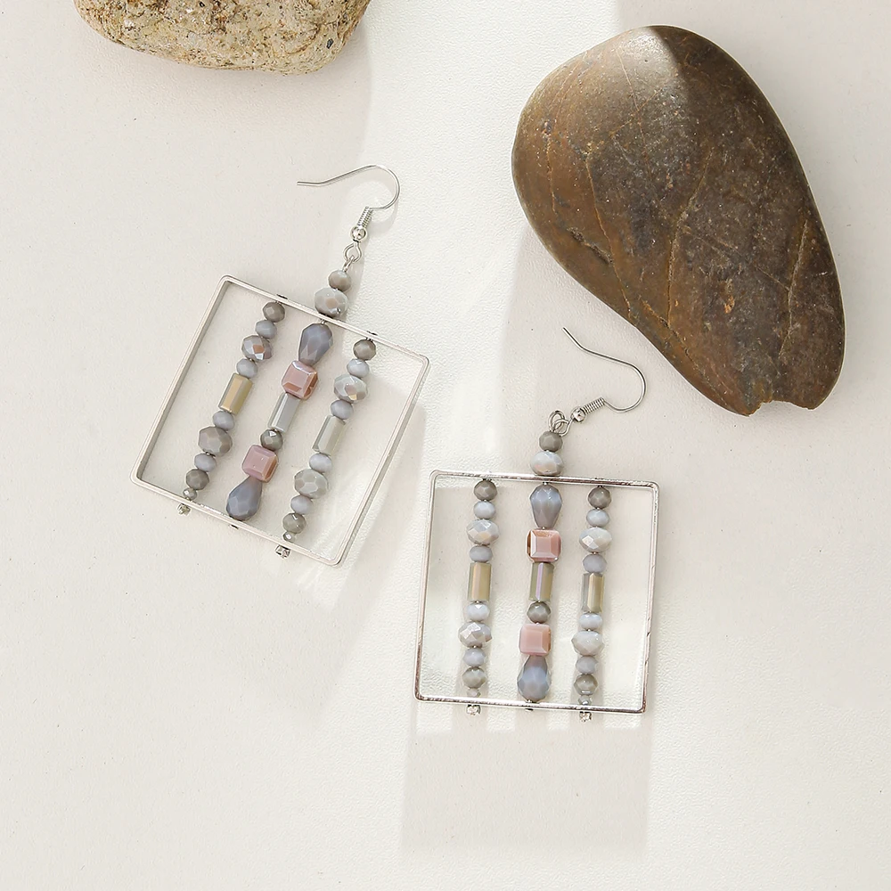 Korean Fashion Geometric Square Handmade Beaded Earrings For Women Cute Silver Colour Glass Color Matching Girls Christmas Gift
Korean Fashion Geometric Square Handmade Beaded Earrings For Women Cute Silver Colour Glass Color Matching Girls Christmas Gift