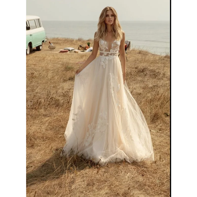 LUOJO Elegant Wedding Dress V-neck A-line Tulle Bridal Gowns Appliques Sexy Backless Sleeveless Brides Dress Vestidos De Novia 
LUOJO Elegant Wedding Dress V-neck A-line Tulle Bridal Gowns Appliques Sexy Backless Sleeveless Brides Dress Vestidos De Novia