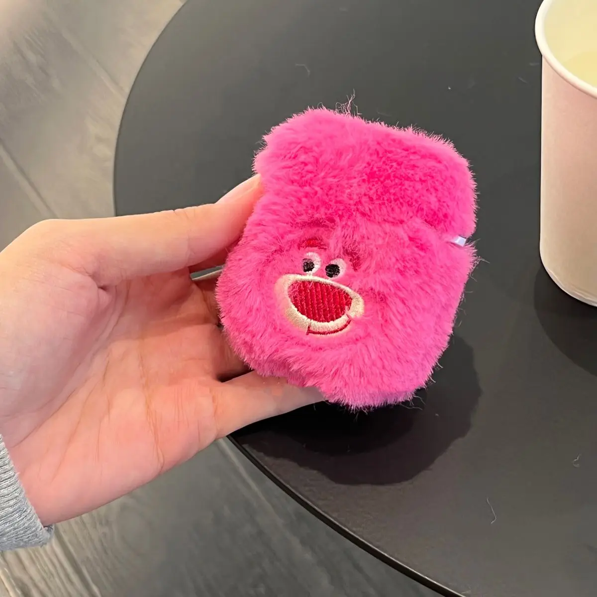 Disney Lotso Bear Case For Apple AirPods 1 2 3 Air Pods Pro Protector EarphoneCover Furry Soft Headphones Charging Box Case
Disney Lotso Bear Case For Apple AirPods 1 2 3 Air Pods Pro Protector EarphoneCover Furry Soft Headphones Charging Box Case