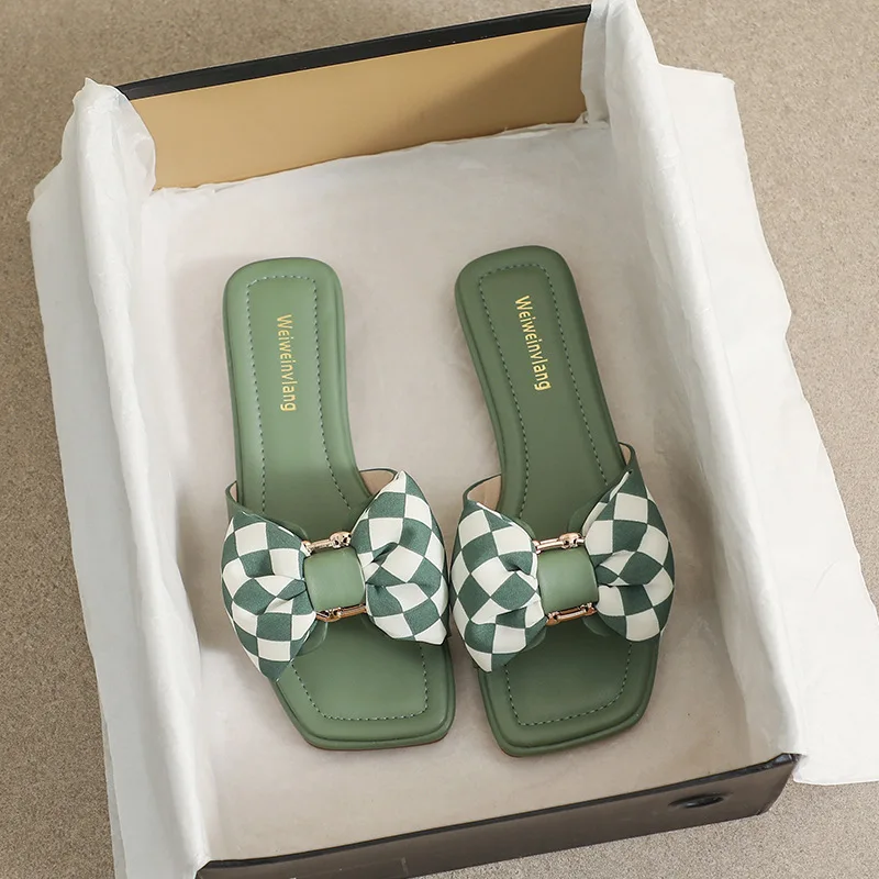 Large Size Summer Women Wear Sandals, Beach Bow Slippers, Square Head Flat Sandals
Large Size Summer Women Wear Sandals, Beach Bow Slippers, Square Head Flat Sandals