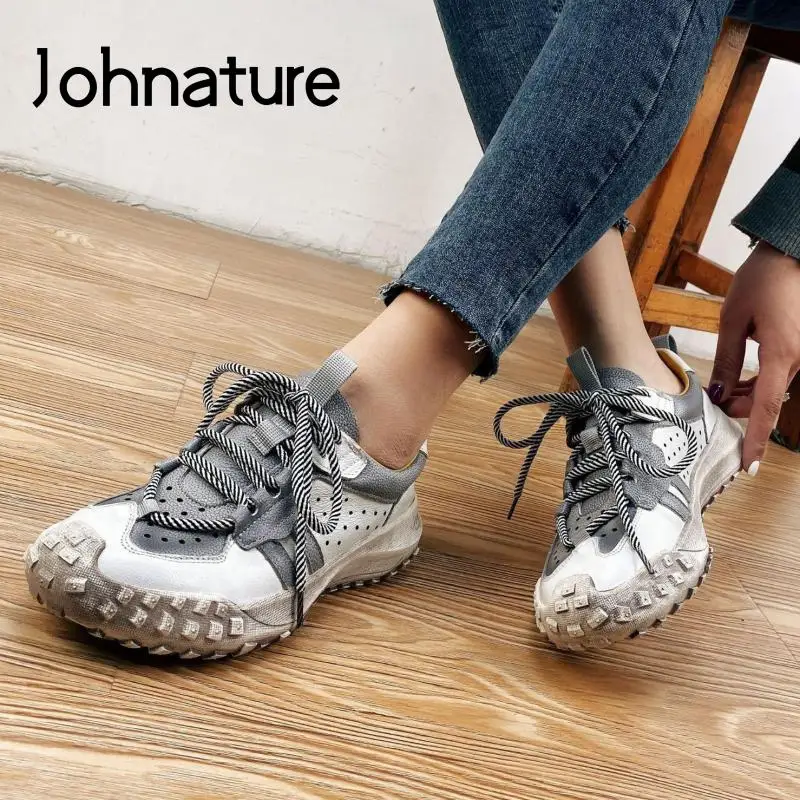 Женские кроссовки на шнуровке Johnature, кроссовки из натуральной кожи, на платформе, в стиле ретро, ручная работа, разные цвета, 2022
Женские кроссовки на шнуровке Johnature, кроссовки из натуральной кожи, на платформе, в стиле ретро, ручная работа, разные цвета, 2022