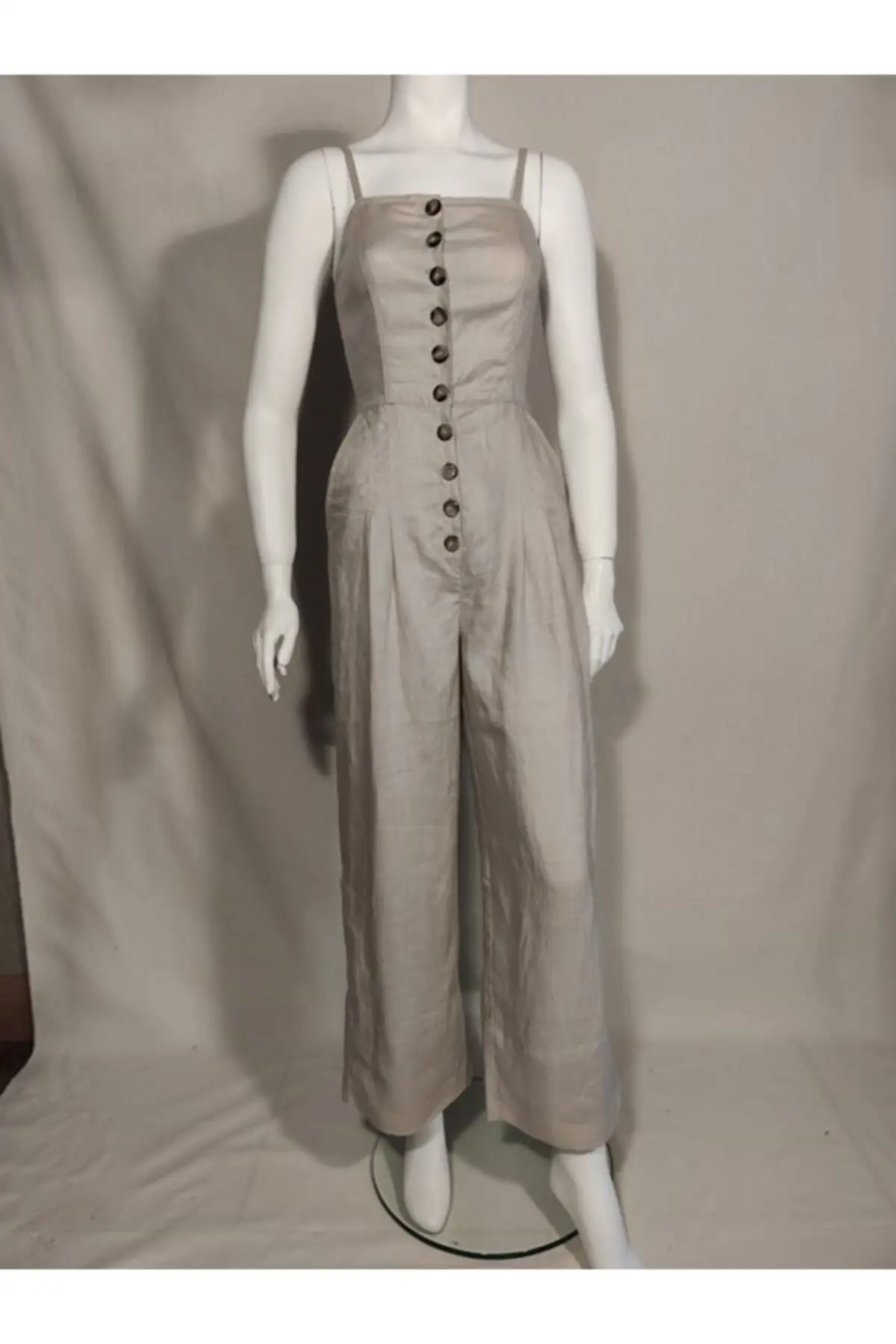 Women's Overalls Ecru Long Linen Jumpsuit Hot Style Quality Fabric Sleeveless Baggy Trousers Casual Jumpsuit
Women's Overalls Ecru Long Linen Jumpsuit Hot Style Quality Fabric Sleeveless Baggy Trousers Casual Jumpsuit