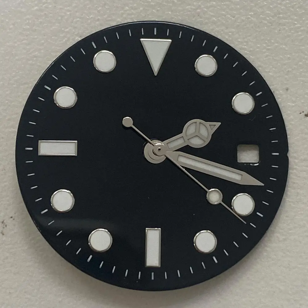 Dairao literal/needle 29mm fit for Japan 8215,8200,821A and Pearl 2813 movements
Dairao literal/needle 29mm fit for Japan 8215,8200,821A and Pearl 2813 movements