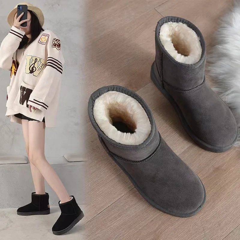 Women Snow Boots Platform Winter Boots Thick Plush Waterproof Non-slip Boots Fashion Women Winter Shoes Warm Fur Botas mujer
Women Snow Boots Platform Winter Boots Thick Plush Waterproof Non-slip Boots Fashion Women Winter Shoes Warm Fur Botas mujer