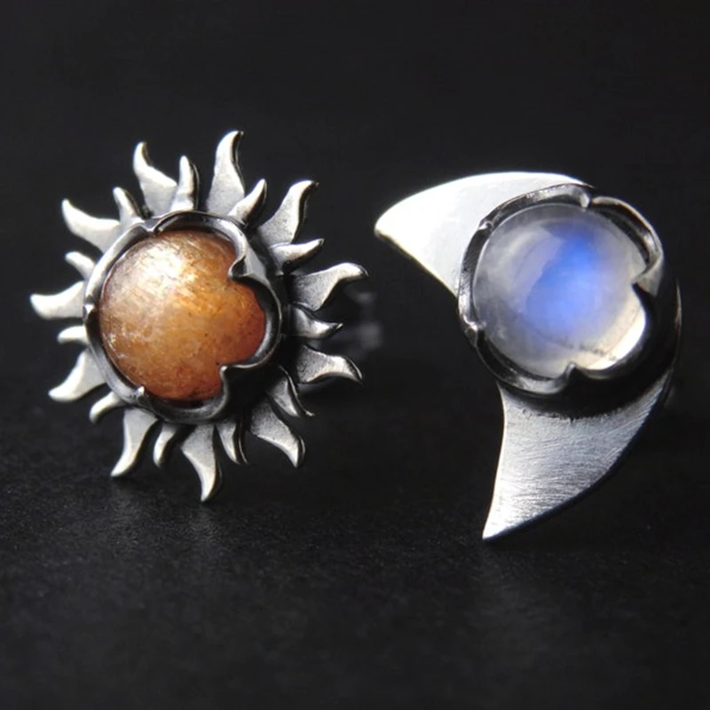 

Boho Vintage Fashion Celestial Bohemia Sun and Moon Earrings Silver Moonstone Stud Earrings Women's Party Fashion Jewelry Gifts