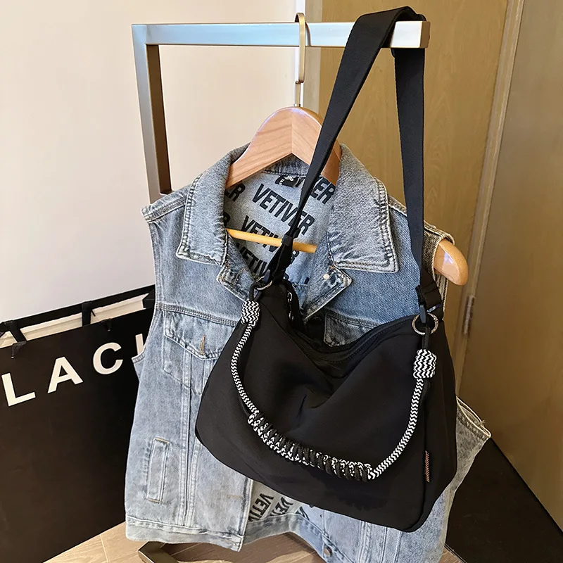 Women's Oxford cloth Black Pillow Bag Casual Shoulder Crossbody Bags Lightweight For Women Ladies Female 2023 New 
Women's Oxford cloth Black Pillow Bag Casual Shoulder Crossbody Bags Lightweight For Women Ladies Female 2023 New
