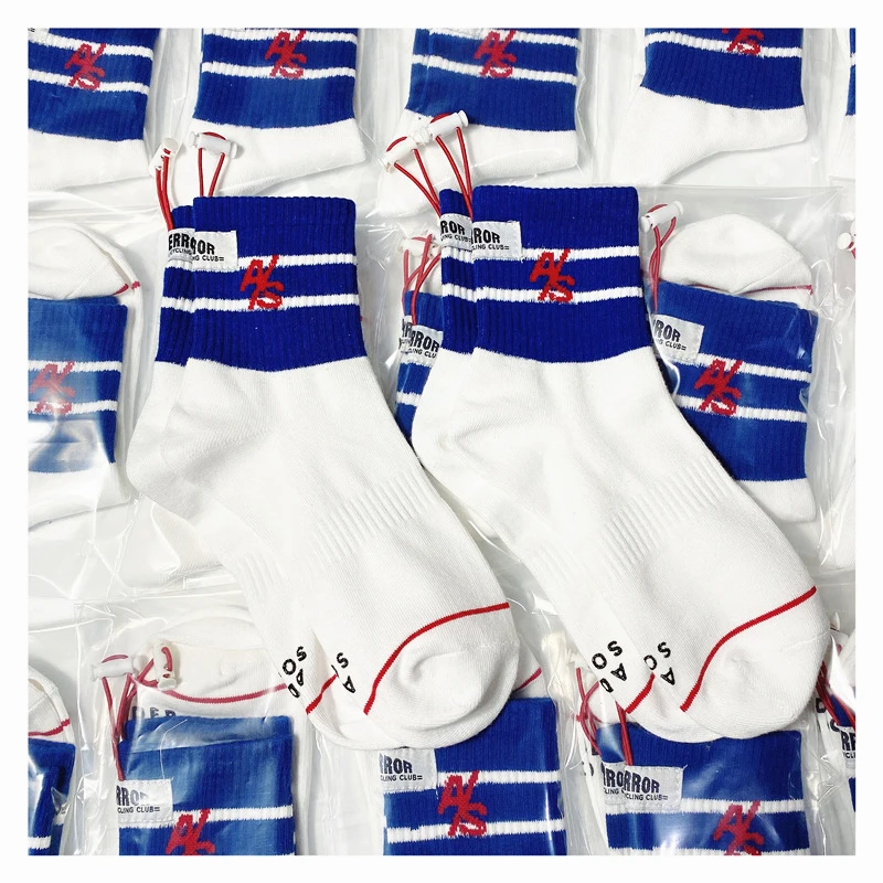 ADER ERROR Medium Tube Cotton Socks Sew Tag Pendant Men's Women's Ader Error Socks
ADER ERROR Medium Tube Cotton Socks Sew Tag Pendant Men's Women's Ader Error Socks
