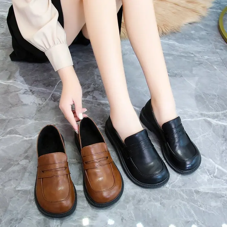 Round Toe Womens Loafers Shoes Female Footwear British Style Casual Sneaker Oxfords Slip-on Dress New Preppy Leather Summer Retr
Round Toe Womens Loafers Shoes Female Footwear British Style Casual Sneaker Oxfords Slip-on Dress New Preppy Leather Summer Retr