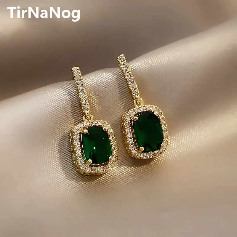 2022 New South Korea Retro Geometric Square Green Crystal Earrings Fashion Elegant Luxury Jewelry Earring Women Present
2022 New South Korea Retro Geometric Square Green Crystal Earrings Fashion Elegant Luxury Jewelry Earring Women Present