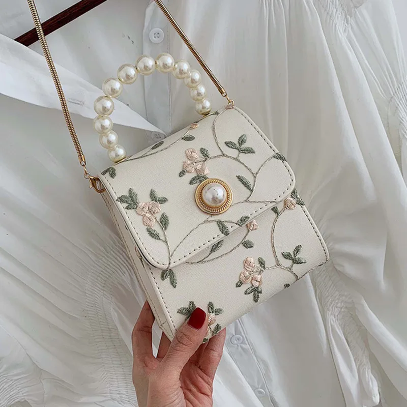 Pearl Leather Crossbody Bags For Women 2022 Luxury Handbags Designer Female Small Ladies Hand Sling Tote Shoulder Messenger Bag
Pearl Leather Crossbody Bags For Women 2022 Luxury Handbags Designer Female Small Ladies Hand Sling Tote Shoulder Messenger Bag
