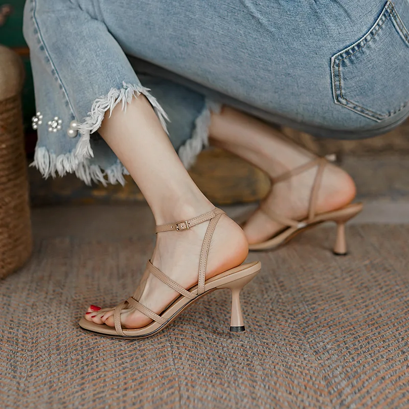 2022 Women High Heel Sandals Summer Solid Fish Mouth Thin Heel Ankle Strap Lady Pumps Fashion Leisure Concise Females Shoes
2022 Women High Heel Sandals Summer Solid Fish Mouth Thin Heel Ankle Strap Lady Pumps Fashion Leisure Concise Females Shoes