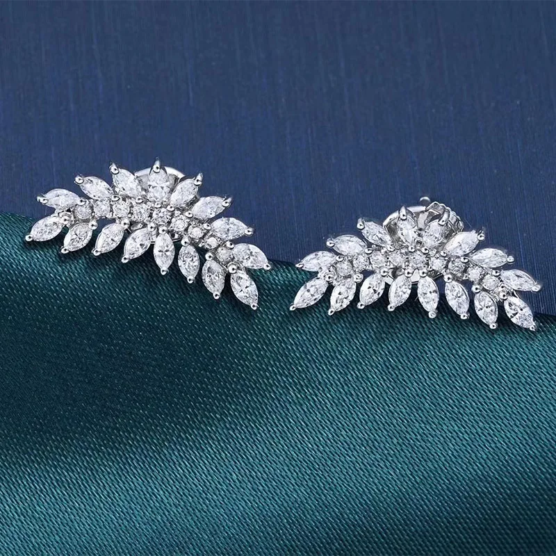 

New Chic Leaves Stud Earrings Women Dazzling CZ Stone Delicate Girls Ear Accessories for Party Statement Jewelry New Arrival