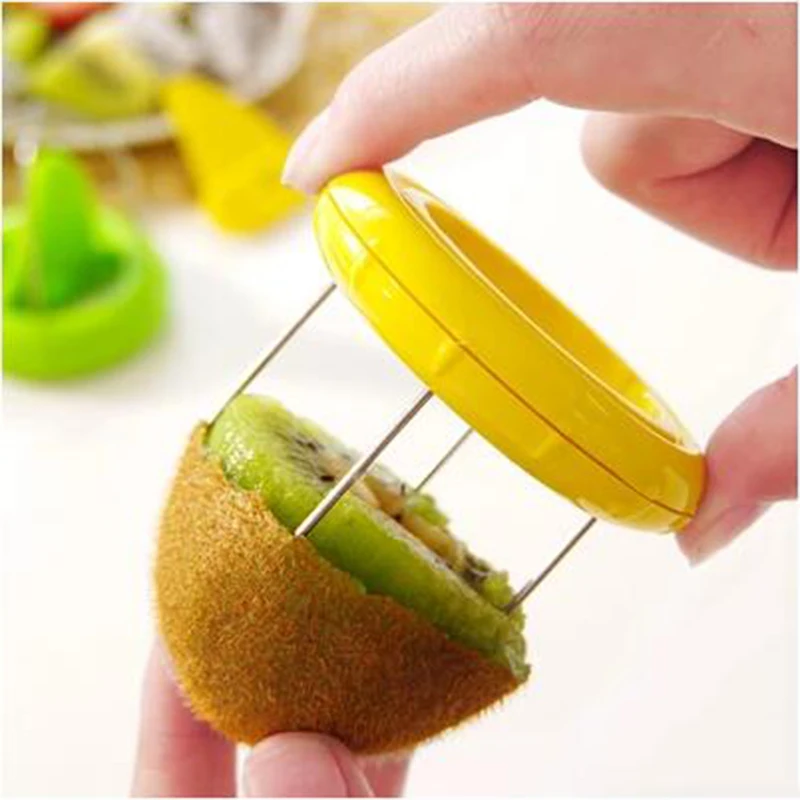 Быстрая распродажа: Нож для очистки и нарезки киви "Fast Fruit Kiwi Cutter Peeler Slicer Kitchen Gadgets Stainless Steel Peeling Tools for Salad on".