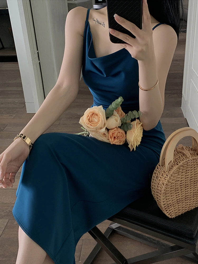 Summer Women Backless Sexy Strap Split Dresses Sleeveless Camisole One Piece Ladies Party Elegant Bodycon Robe
Summer Women Backless Sexy Strap Split Dresses Sleeveless Camisole One Piece Ladies Party Elegant Bodycon Robe