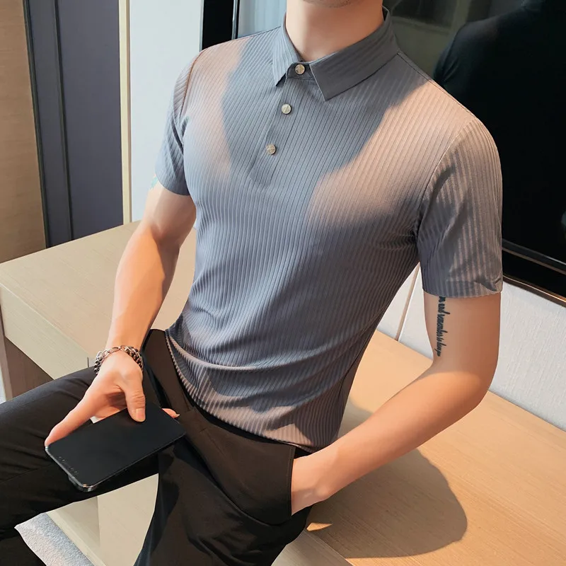 2022 Summer Striped Polo Shirts Men Short Sleeve Slim T-shirts High Elasticity Seamless Polos Casual Business Lapel Tee Tops
2022 Summer Striped Polo Shirts Men Short Sleeve Slim T-shirts High Elasticity Seamless Polos Casual Business Lapel Tee Tops
