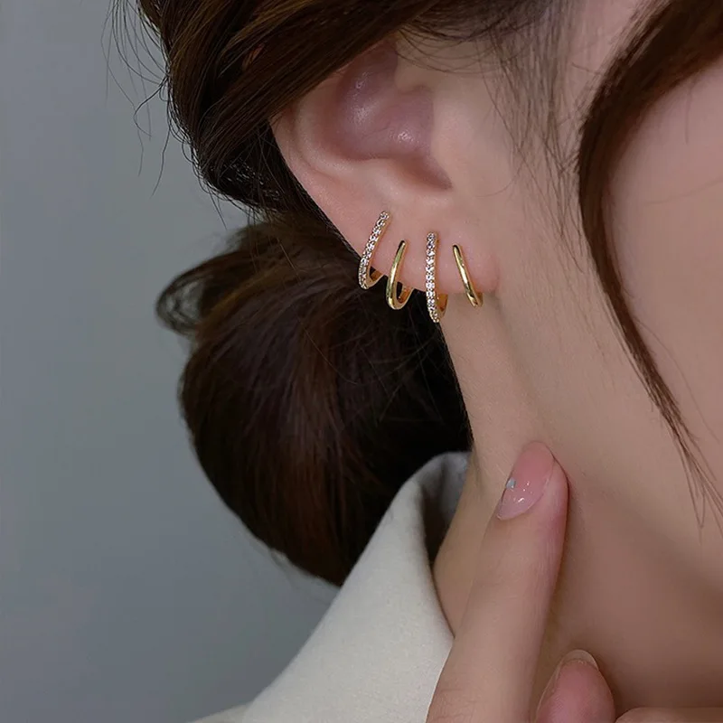 Korean Earing Claw Ear Hook Clip Earrings for Women Four-Prong Setting CZ Gold Color Ear Earrings Fashion Jewelry Gift
Korean Earing Claw Ear Hook Clip Earrings for Women Four-Prong Setting CZ Gold Color Ear Earrings Fashion Jewelry Gift
